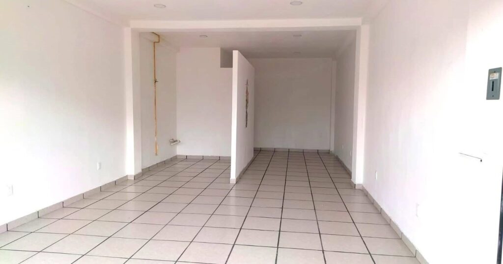 Local Plaza Juventud (2)